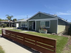 Before & After House Painting in Glendale, CA (5)